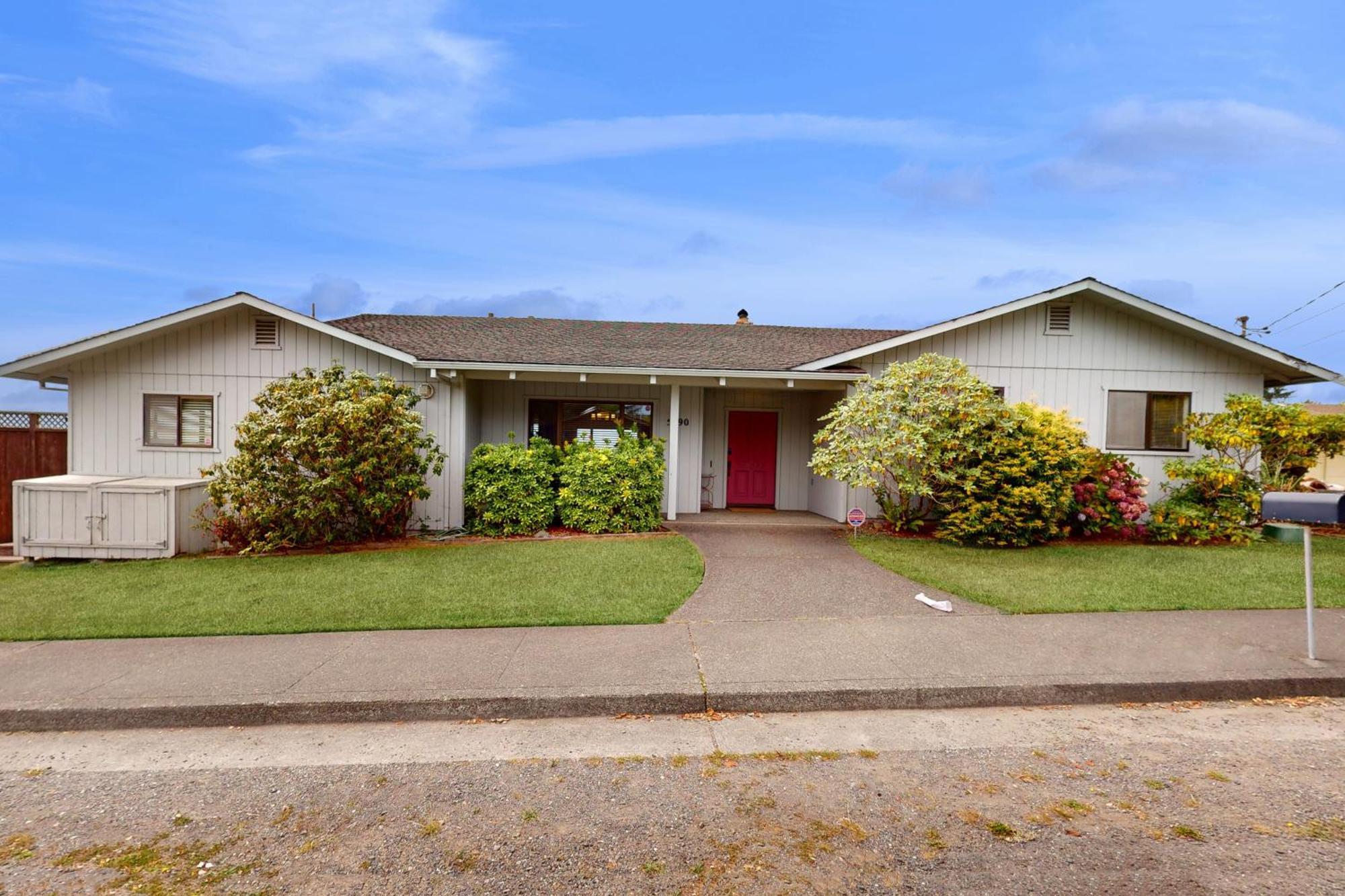 Вилла Humboldt Bay Retreat Юрика Экстерьер фото